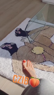 Marta Linkiewicz feet photo 9