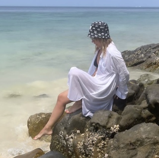 Marta Manowska feet photo 12