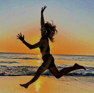 Marta Manowska feet photo 4