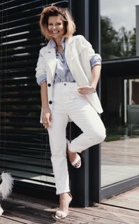 Marta Manowska feet photo 7