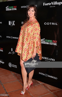 Marta Milans feet photo 8