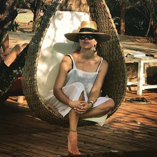 Marta Milans feet photo 3