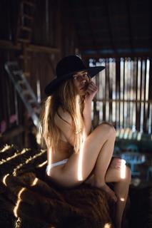 Marta Piekarz feet photo 9