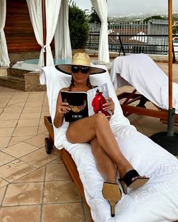 Marta Sánchez feet photo 8
