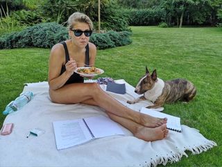 Marta Wierzbicka feet photo thumbnail