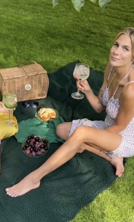 Marta Wierzbicka feet photo thumbnail