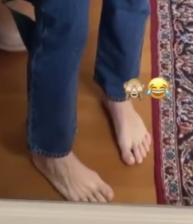 Marta Wierzbicka feet photo thumbnail