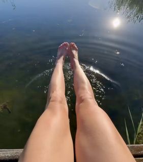 Marta Wierzbicka feet photo thumbnail