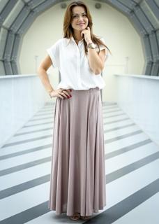 Marta Zmuda Trzebiatowska feet photo thumbnail