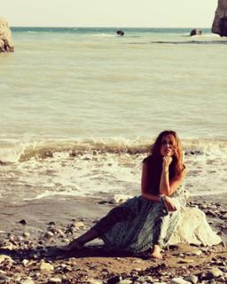 Marta Zmuda Trzebiatowska feet photo thumbnail