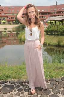 Marta Zmuda Trzebiatowska feet photo thumbnail