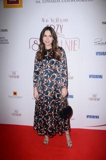 Marta Zmuda Trzebiatowska feet photo thumbnail