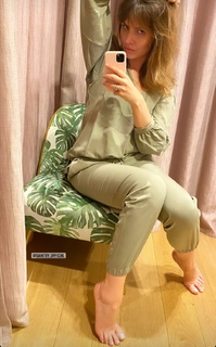 Marta Zmuda Trzebiatowska feet photo thumbnail