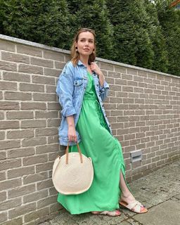 Marta Zmuda Trzebiatowska feet photo thumbnail