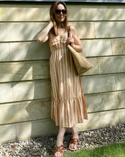 Marta Zmuda Trzebiatowska feet photo thumbnail