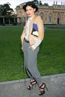 Marta Zmuda Trzebiatowska feet photo thumbnail