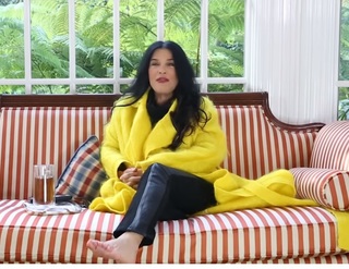 Martha Debayle feet photo 14