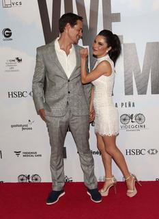 Martha Higareda feet photo thumbnail