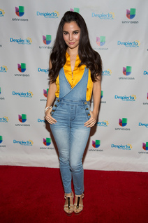 Martha Higareda feet photo thumbnail