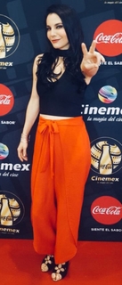 Martha Higareda feet photo thumbnail