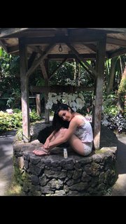 Martha Higareda feet photo thumbnail