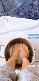 Martha Higareda feet photo thumbnail