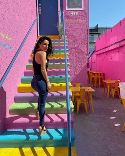 Martha Higareda feet photo thumbnail