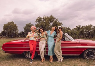 Martha Higareda feet photo thumbnail