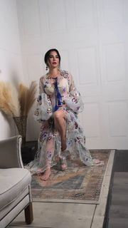 Martha Higareda feet photo thumbnail
