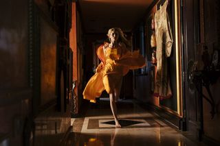 Martha Hunt feet photo thumbnail