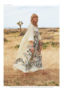 Martha Hunt feet photo thumbnail