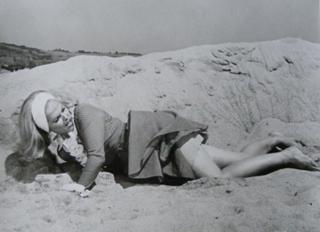 Martha Hyer feet photo 3