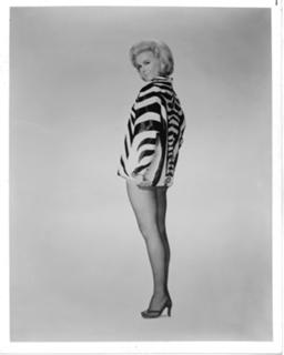 Martha Hyer feet photo 15