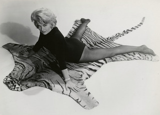 Martha Hyer feet photo 8