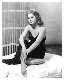 Martha Hyer feet photo 3
