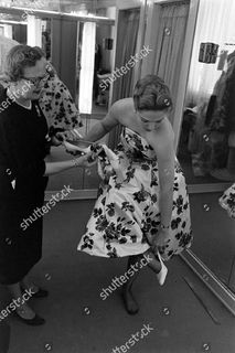 Martha Hyer feet photo 7