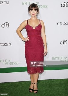 Martha MacIsaac feet photo 2