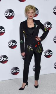 Martha Plimpton feet photo 5