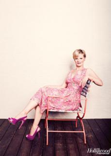 Martha Plimpton feet photo 2