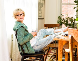 Martha Plimpton feet photo 20
