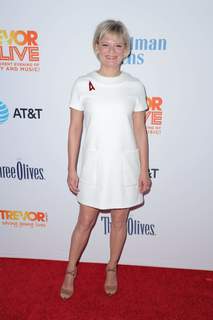 Martha Plimpton feet photo 2