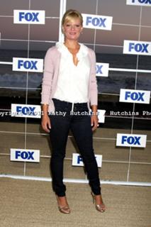 Martha Plimpton feet photo 10