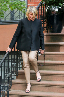 Martha Stewart feet photo thumbnail
