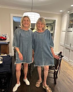 Martha Stewart feet photo thumbnail