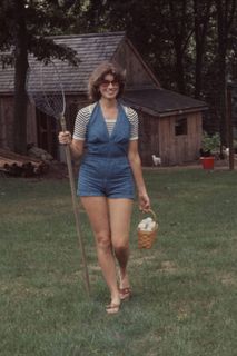 Martha Stewart feet photo thumbnail