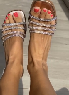Martika Caringella feet photo 20