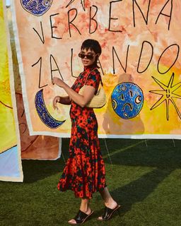 Martina Cariddi feet photo 9