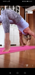 Martina Colombari feet photo thumbnail