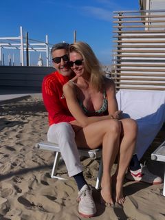 Martina Colombari feet photo 9