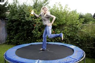 Martina Hill feet photo thumbnail